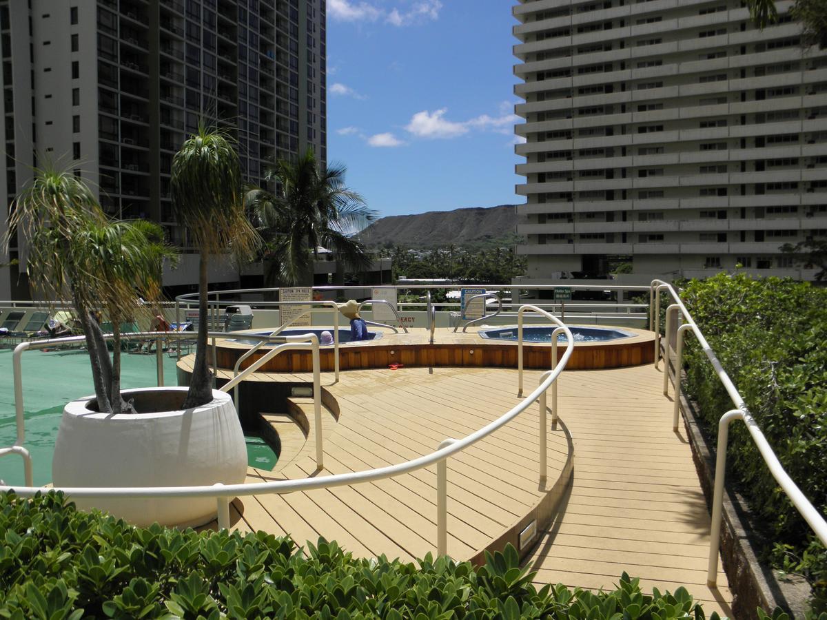 Renovated Ocean View Suite, Near Beach, Free Parking Honolulu Extérieur photo
