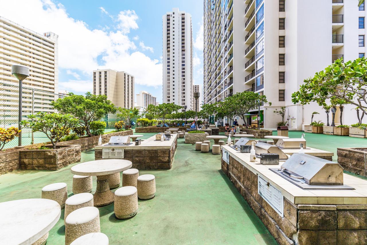 Renovated Ocean View Suite, Near Beach, Free Parking Honolulu Extérieur photo
